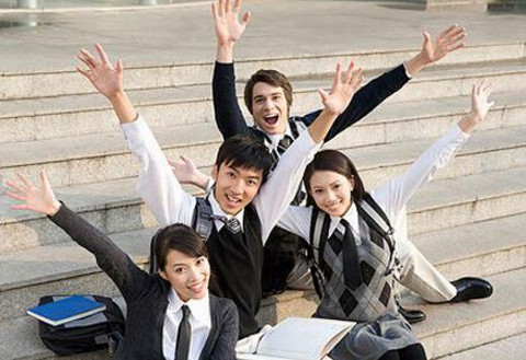 在校大学生创业